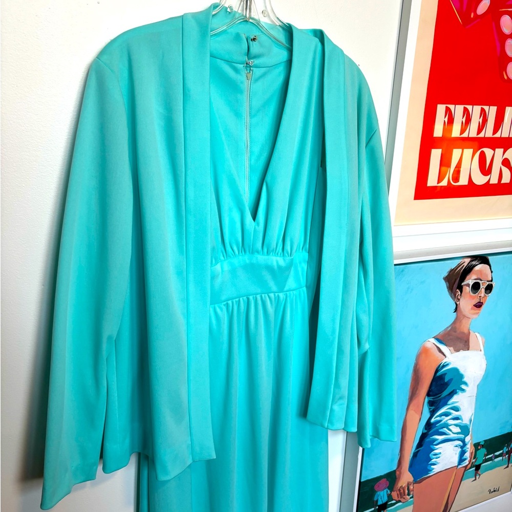 Vintage 2 piece set with dress and jacket.